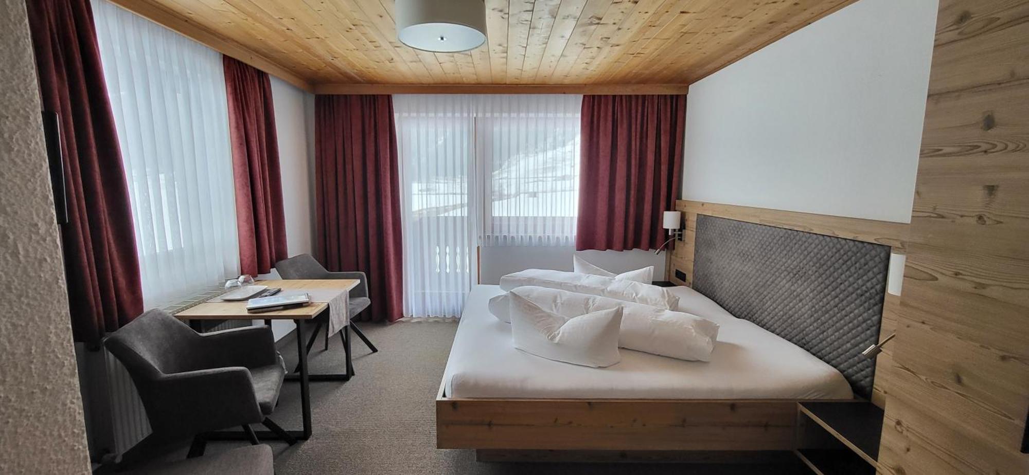 Hotel Gsallbach Kaunertal Extérieur photo
