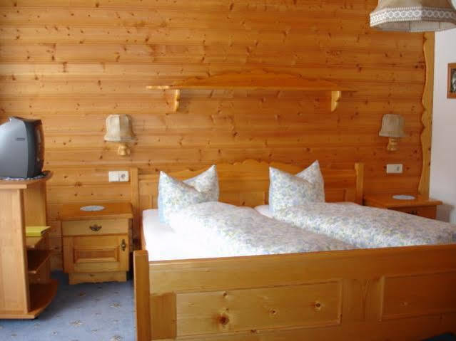 Hotel Gsallbach Kaunertal Extérieur photo